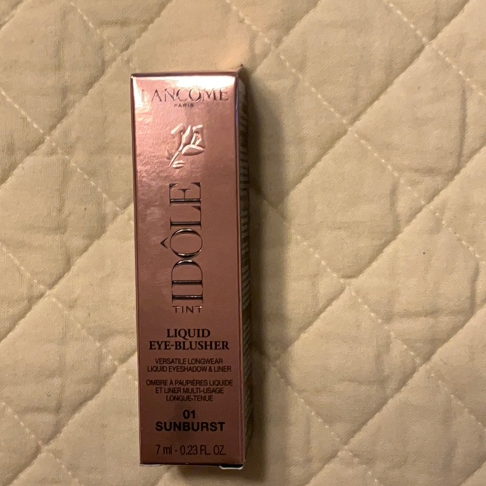 Lancôme Idole Liquid Eye Blusher